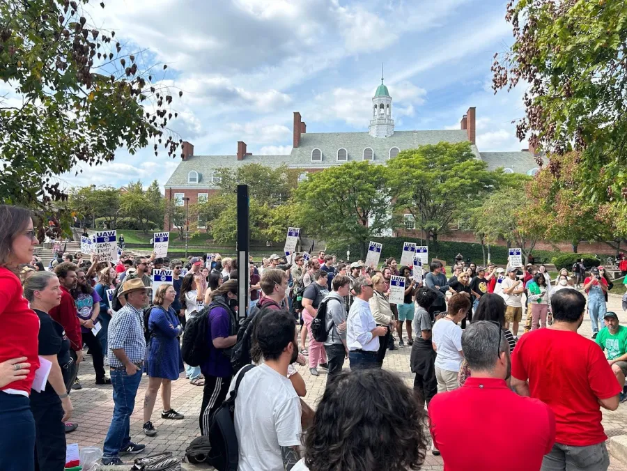 Members of AAUP, AFSCME 1072, and UAW hold union rally. 